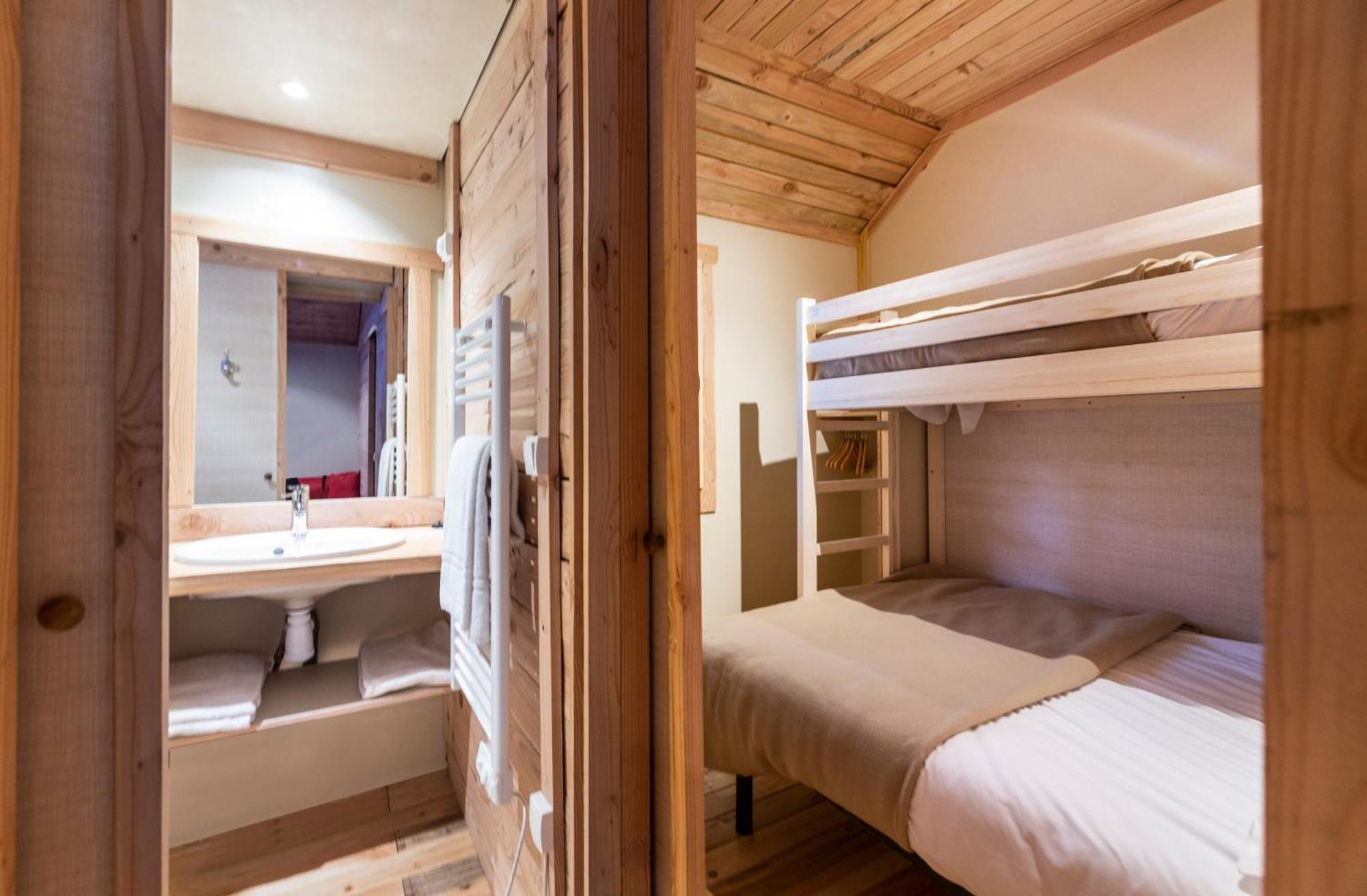 Huttopia La Claree Val-des-Prés Kamer foto