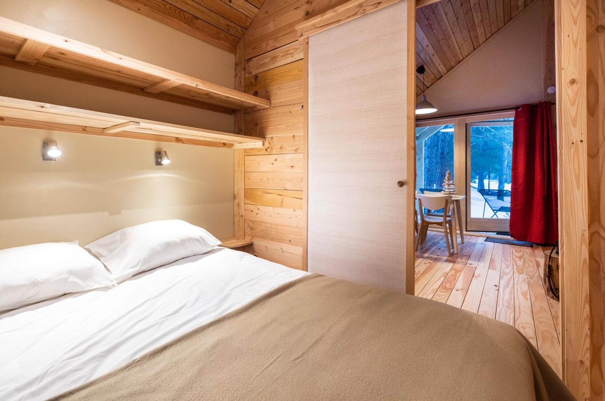 Huttopia La Claree Val-des-Prés Kamer foto