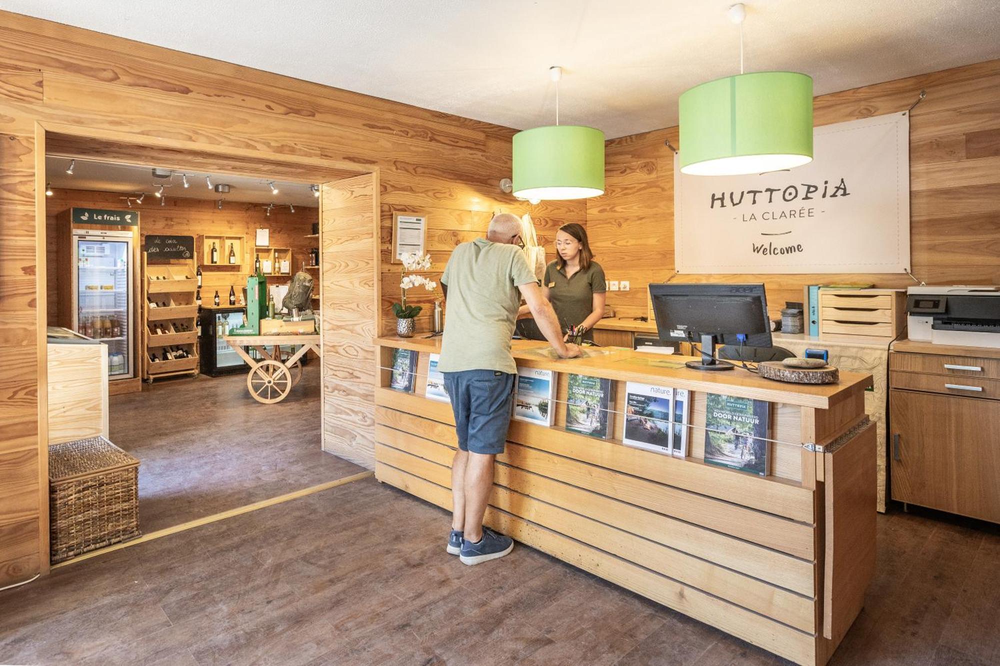 Huttopia La Claree Val-des-Prés Buitenkant foto