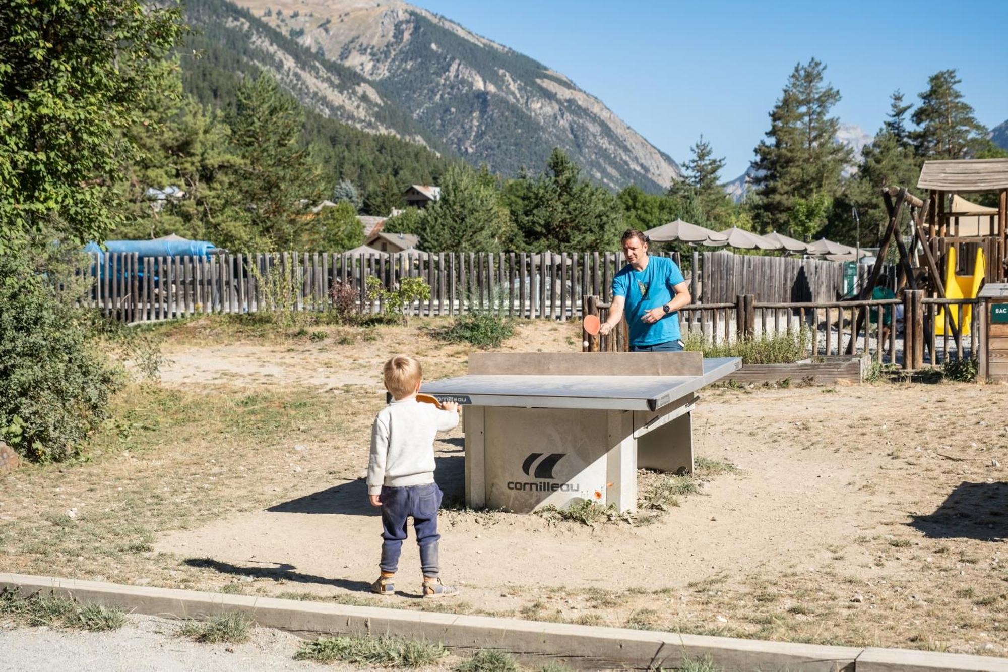Huttopia La Claree Val-des-Prés Buitenkant foto